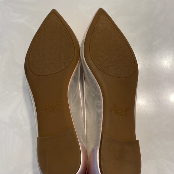 Jewel Badgley Mischka Flats - Picture 2 of 7